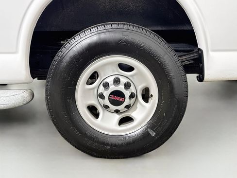 Used 2024 GMC Savana 2500 w/ Driver Convenience Package RWD image 26