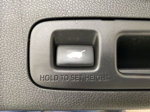 Used 2017 Honda CR-V EX-L image 8