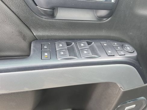 Used 2018 Chevrolet Silverado 2500 LTZ w/ Duramax Plus Package AWD/4WD image 17