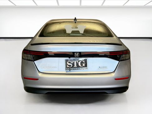 Used 2024 Honda Accord Sport image 5