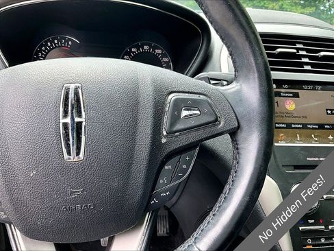 Used 2018 Lincoln MKC Reserve AWD/4WD image 17