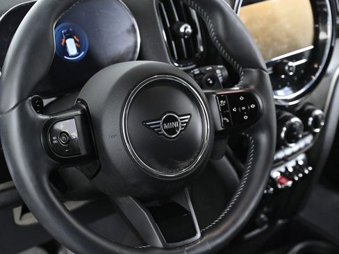 Certified 2023 MINI Cooper Countryman S w/ Signature Upholstery Package image 11