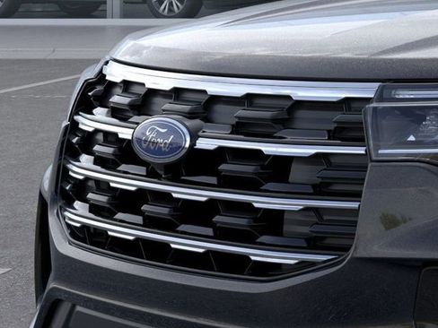 New 2026 Ford Explorer Active image 17