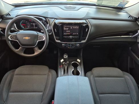 Used 2020 Chevrolet Traverse LS FWD image 12