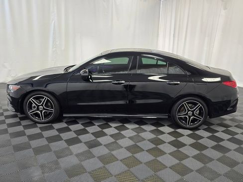 Used 2022 Mercedes-Benz CLA 250 4MATIC image 2