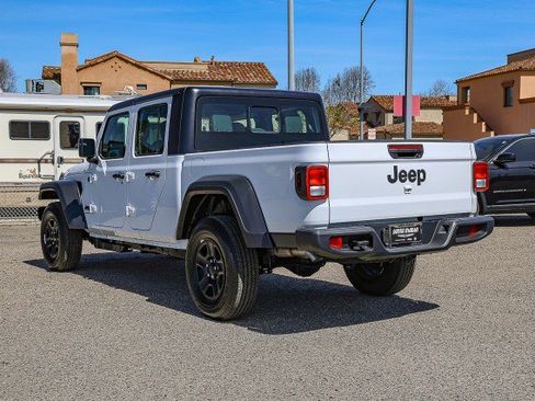 New 2026 Jeep Gladiator Sport image 7