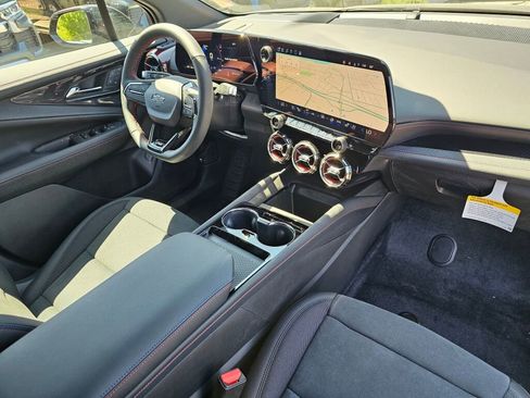 New 2025 Chevrolet Blazer EV RS image 27