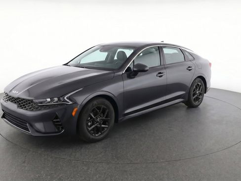 Used 2025 Kia K5 LXS FWD image 3