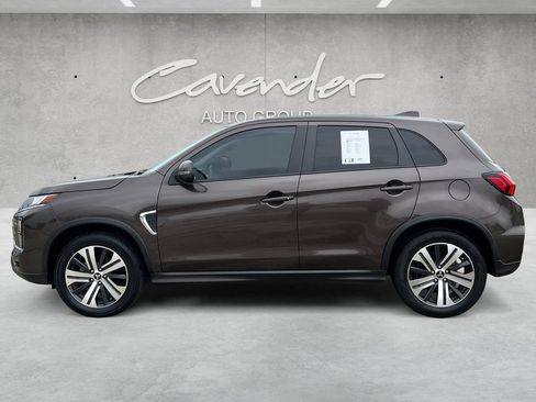 Used 2021 Mitsubishi Outlander Sport SE FWD image 13