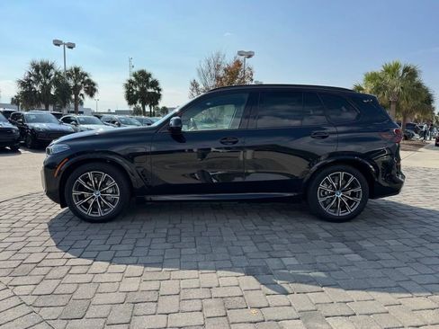 Used 2025 BMW X5 xDrive50e w/ M Sport Package image 12