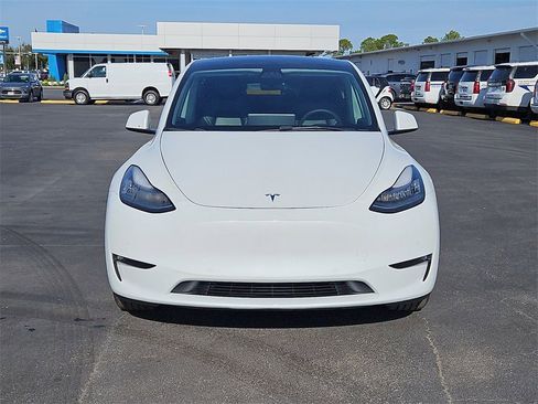 Used 2021 Tesla Model Y 2WD image 29