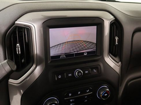 Used 2024 Chevrolet Silverado 1500 Custom Trail Boss w/ Dark Appearance Package image 6