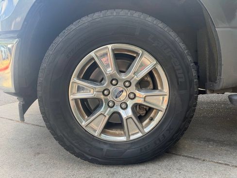 Used 2017 Ford F150 XLT w/ Equipment Group 301A Mid AWD/4WD image 10