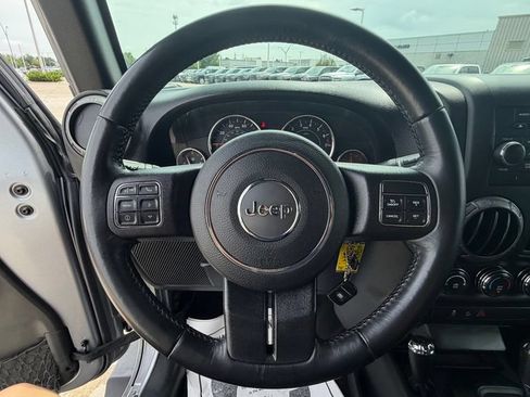 Used 2017 Jeep Wrangler Sport w/ Quick Order Package 24S AWD/4WD image 19