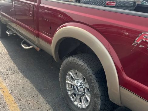 Used 2014 Ford F250 Lariat w/ FX4 Off-Road Package AWD/4WD image 4