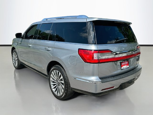 Used 2021 Lincoln Navigator Reserve w/ Luxury Package AWD/4WD image 7
