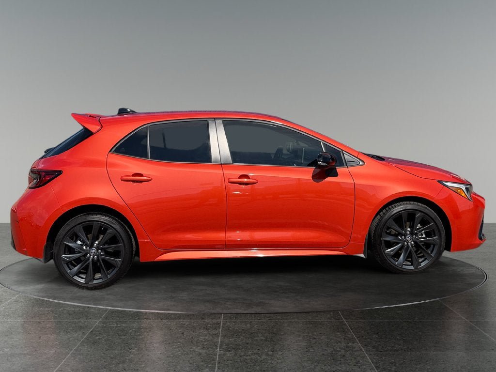 Used 2026 Toyota Corolla XSE FWD image 10