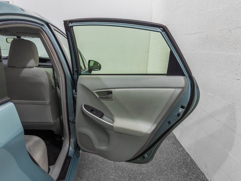 Used 2015 Toyota Prius Two FWD image 17