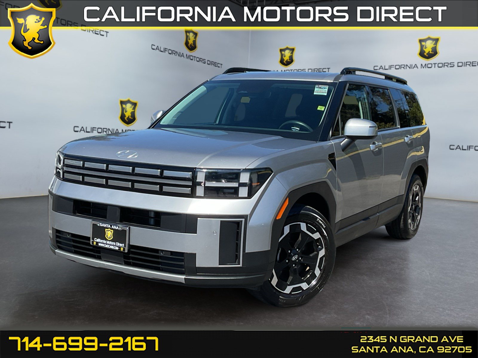 Used 2024 Hyundai Santa Fe SEL FWD image 1