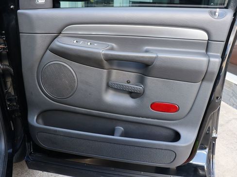 Used 2005 Dodge Ram 1500 Truck 2WD Quad Cab image 44