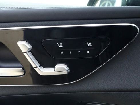 Certified 2026 Mercedes-Benz GLC 300 image 29