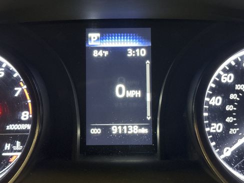 Used 2023 Toyota Camry SE FWD image 22