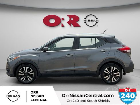 Used 2020 Nissan Kicks SV FWD image 8