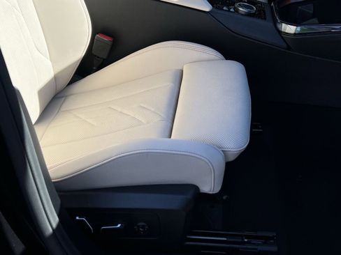 New 2026 BMW X3 xDrive30 w/ Premium Package image 27