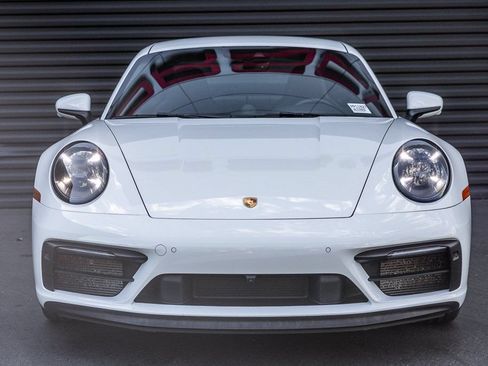Certified 2024 Porsche 911 Carrera GTS RWD image 7