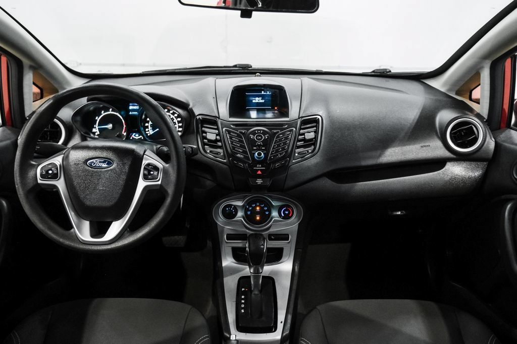 Used 2017 Ford Fiesta SE FWD image 19