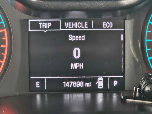 Used 2015 Chevrolet Colorado Z71 AWD/4WD image 24