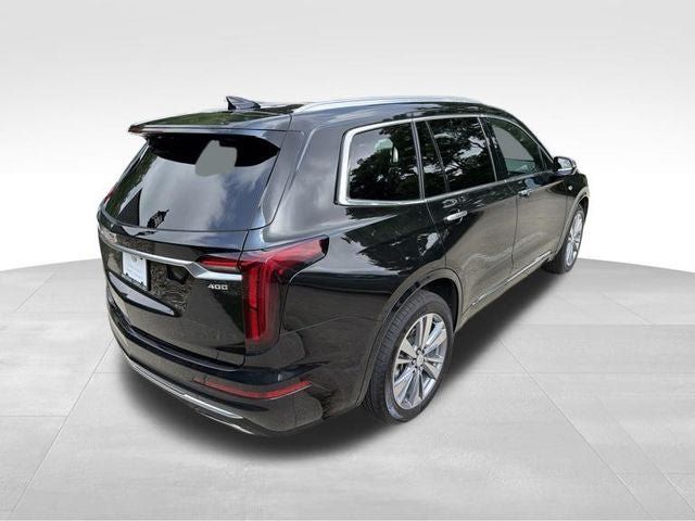 Used 2024 Cadillac XT6 Premium Luxury FWD image 4