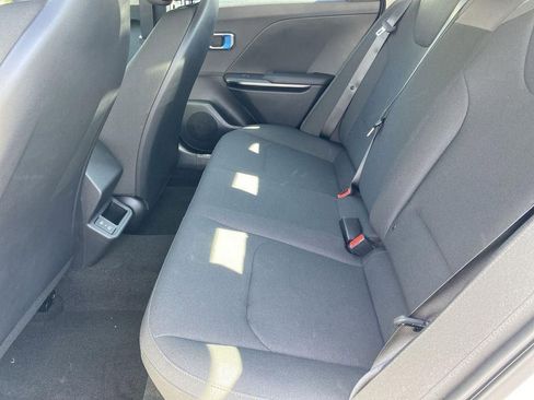 New 2026 Kia K4 FWD image 25