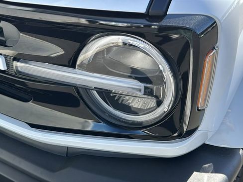 New 2026 Ford Bronco Outer Banks AWD/4WD image 4