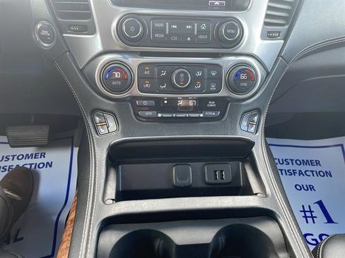 Used 2015 Chevrolet Suburban LTZ AWD/4WD image 22
