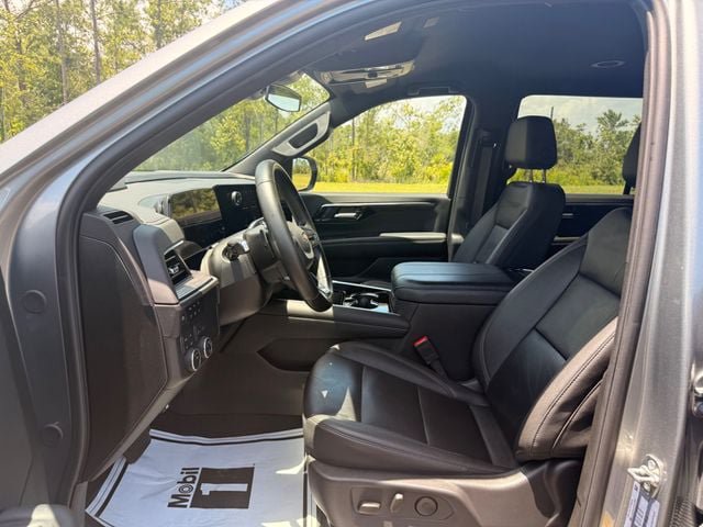 Used 2025 Chevrolet Tahoe LT AWD/4WD image 7
