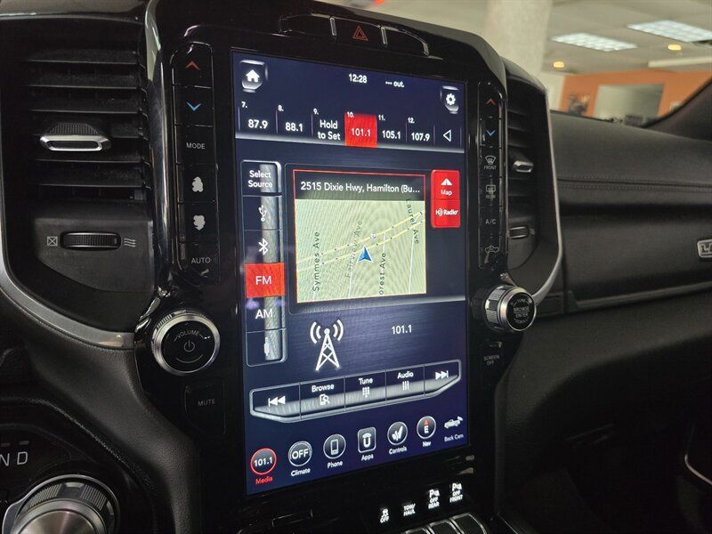 Used 2020 RAM 1500 Laramie w/ Sport Appearance Package AWD/4WD image 30