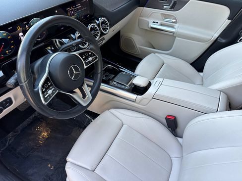 Used 2023 Mercedes-Benz GLA 250 image 9