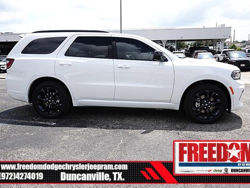 New 2026 Dodge Durango GT w/ Blacktop Package RWD image 6