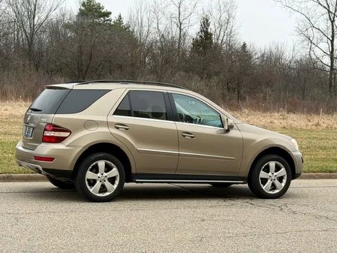 Used 2010 Mercedes-Benz ML 350 4MATIC image 17