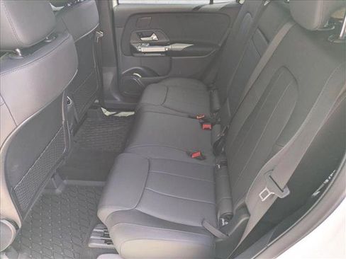 Used 2026 Mercedes-Benz GLB 250 image 15