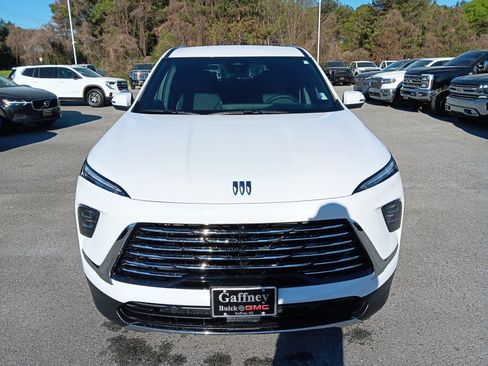 New 2026 Buick Enclave Preferred w/ LPO, Floor Liner Package image 6