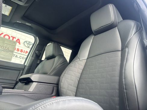 New 2026 Toyota Tacoma TRD Off-Road image 11