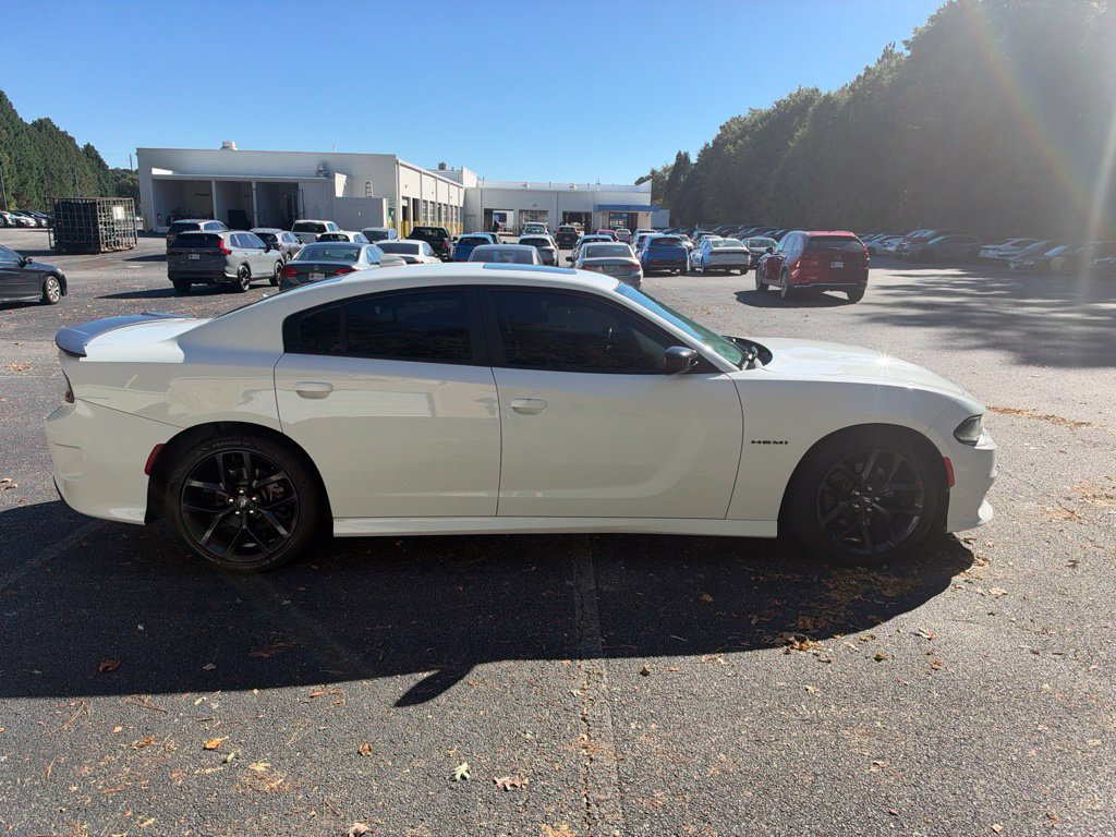 Used 2020 Dodge Charger R/T w/ Blacktop Package RWD image 3