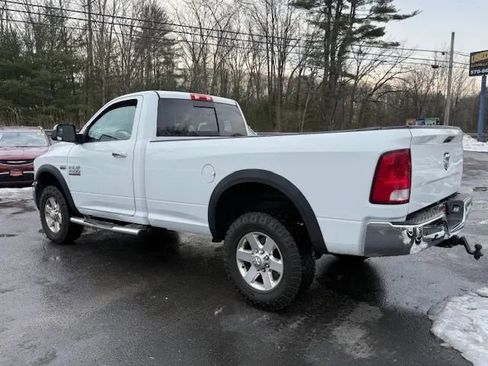 Used 2015 RAM 2500 SLT w/ Popular Equipment Group image 8