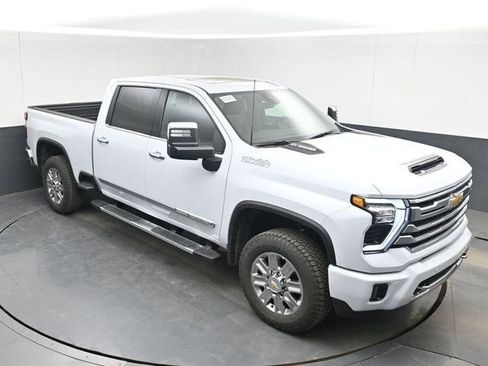 New 2026 Chevrolet Silverado 2500 High Country w/ High Country Premium Package AWD/4WD image 35