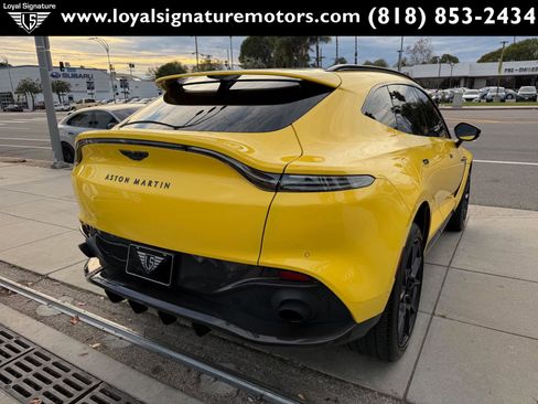 Used 2021 Aston Martin DBX image 7