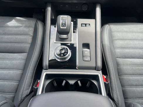 New 2026 Nissan Rogue SL AWD/4WD image 12