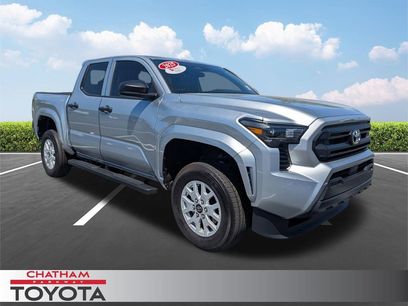 Used 2025 Toyota Tacoma SR