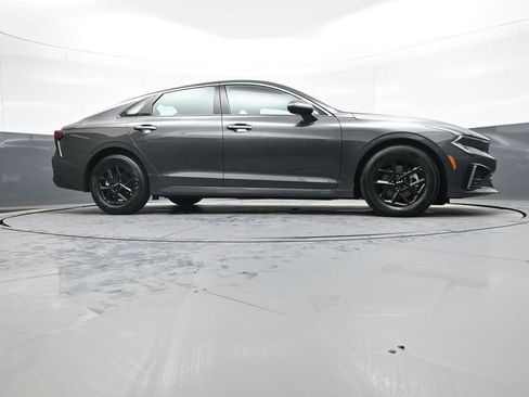Used 2025 Kia K5 LXS image 28